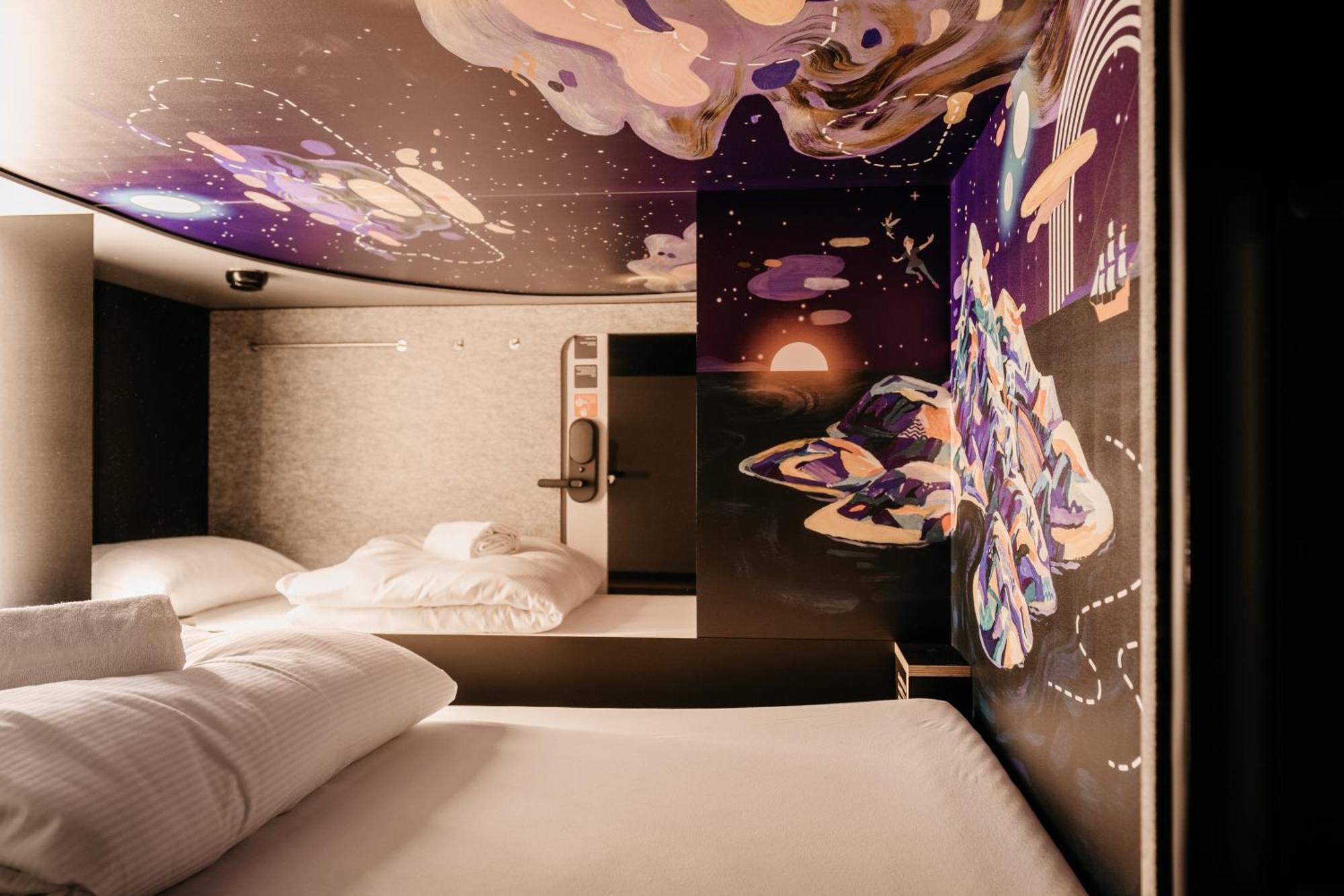 Capsule Hotel - Lucerne Old Town Exterior foto